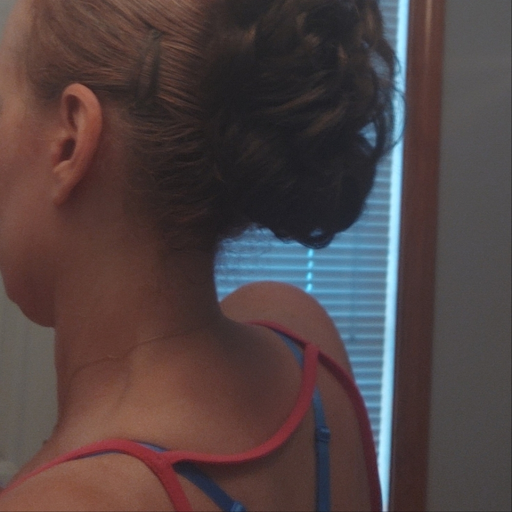 Clip on synthetic hair